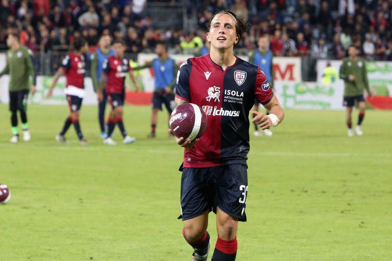 「名代理人ライオラの顧客、ベストイレブン」｜写真5