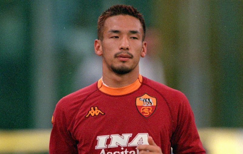 ウイイレ2020「ショートパス最強の攻撃的MF」ランキング｜写真4