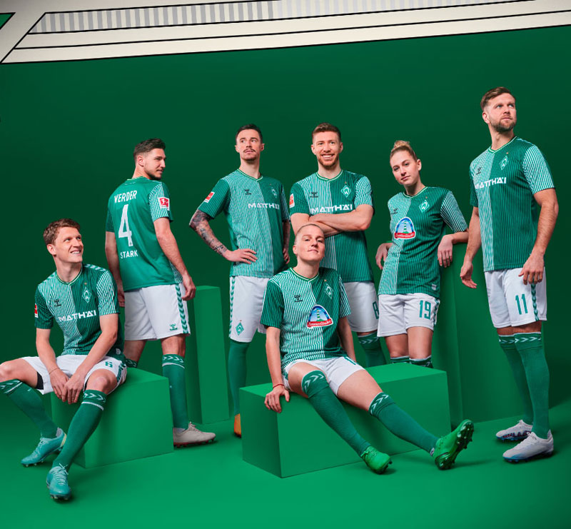 ブンデスリーガ開幕！今季「日本人選手がいる7チーム」はこのユニを着るぞ｜写真16