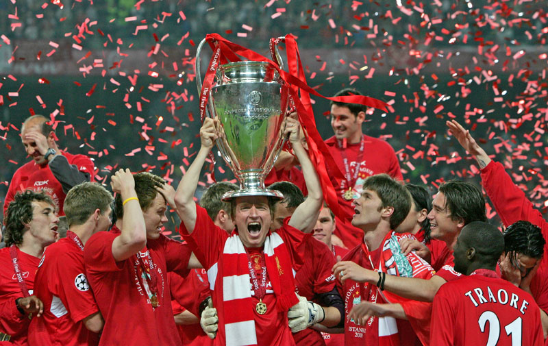 QUEEN人気再燃！あの「最強アンセム」が聞こえてきそうなユニフォーム｜写真19