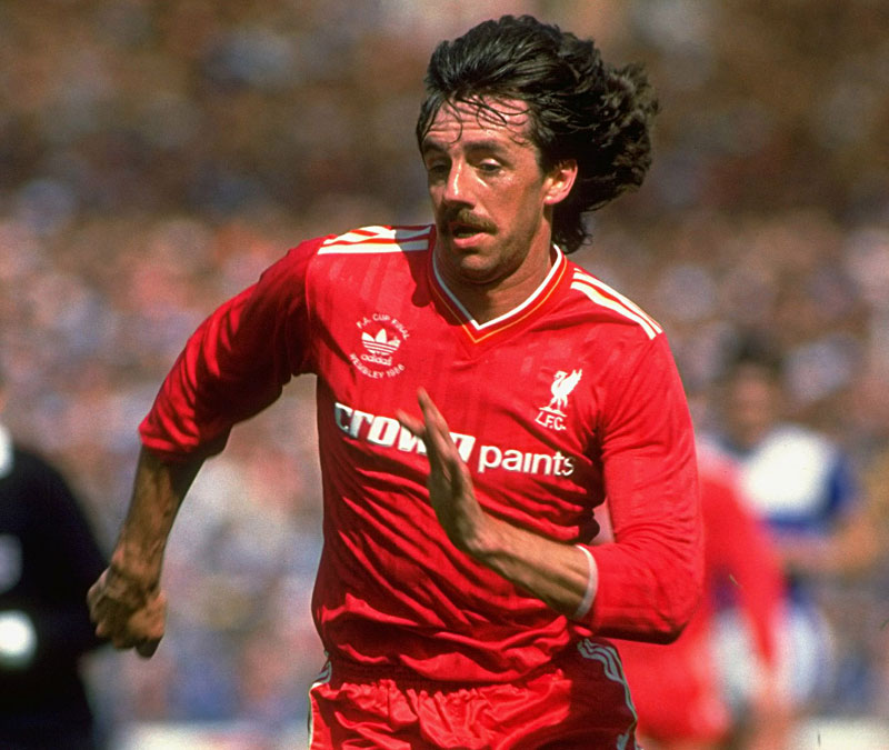 リヴァプールの「完全復刻を希望したい」12の名作ユニフォーム｜写真3