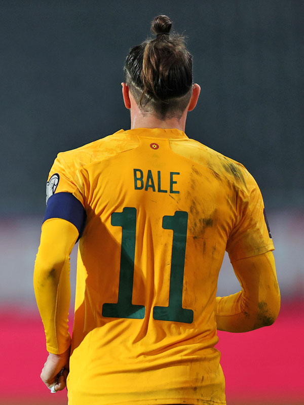 ウェールズ代表、「イエロー復活」のEURO2020アウェイユニフォーム！｜写真5