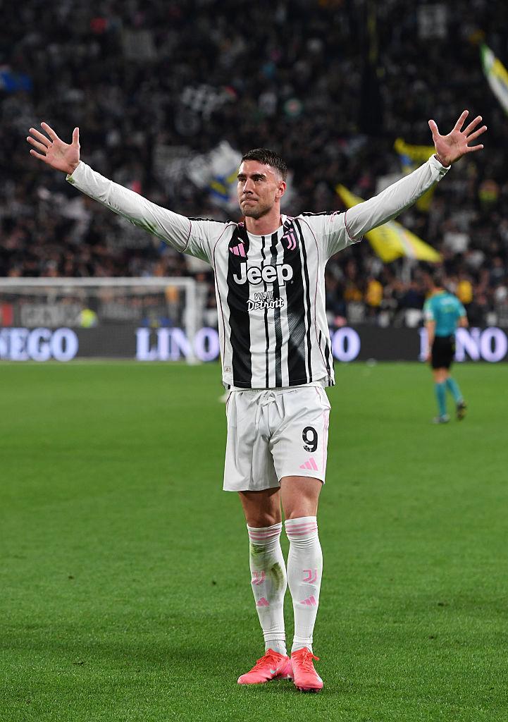 高すぎて売れない！今最も「給料を貰いすぎ」なスター選手5人｜写真4