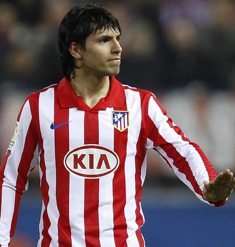 エンブレムを「前のデザインに戻してほしい」9つのチーム｜写真26