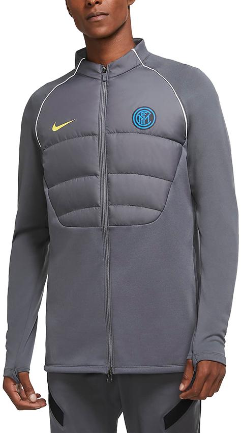 通勤にも使える！インテル、「NIKE新作チームジャケット」5選｜写真3