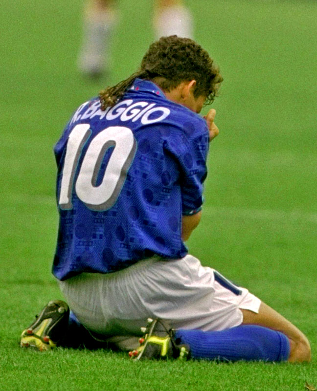 記憶に残る「背番号10がかっこいいユニフォーム」8選｜写真6