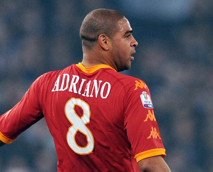 「背番号8」なのにゴリゴリのストライカーだった8人｜写真4