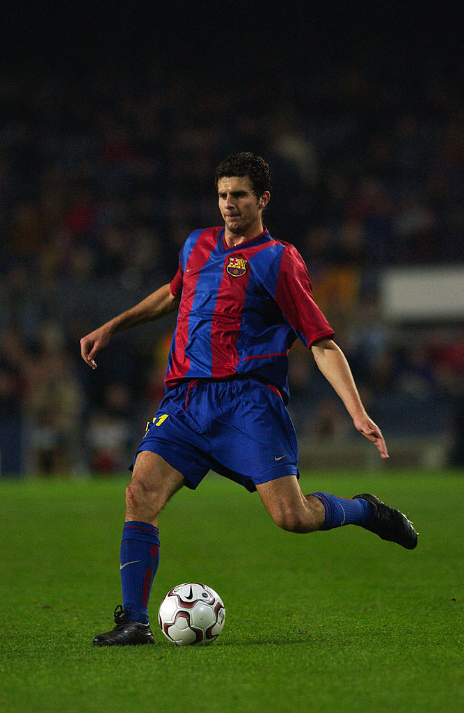 イニエスタの歴史がこれ！バルセロナデビュー戦の伝説的スタメン、覚えてる？｜写真8