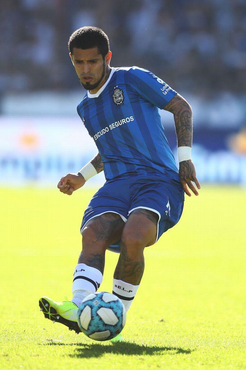 ウイイレ2020「キック力最高のセントラルMF」ベスト10｜写真3