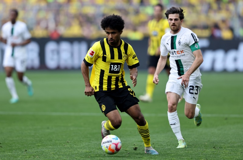 三笘薫がネイマール超えの世界7位！現世界最強の左ウィング10人｜写真2