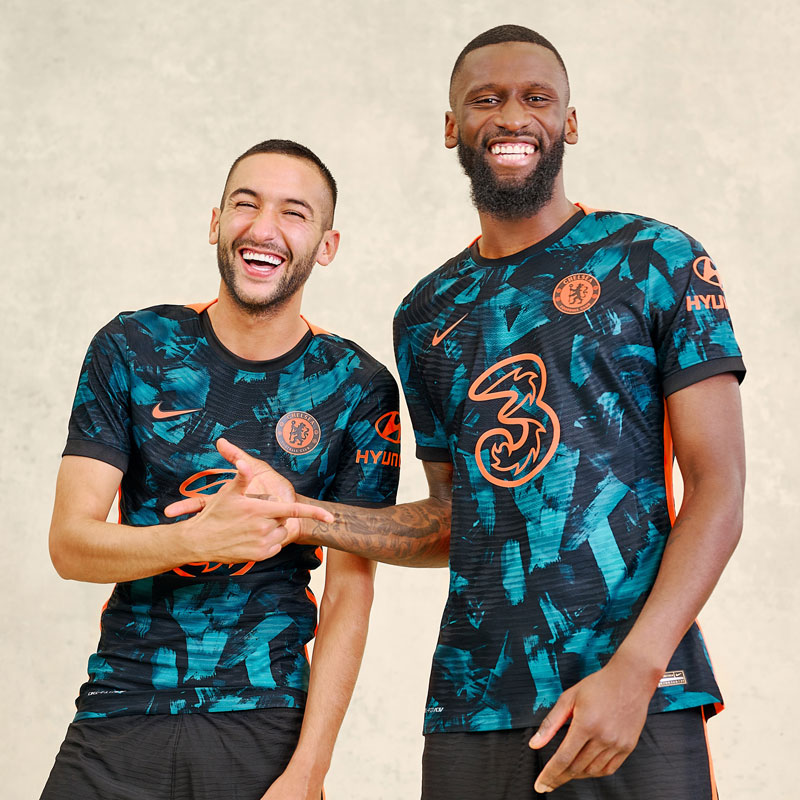 チェルシー、21-22新サードユニフォーム発表！デザインは「ナイキACG」｜写真6