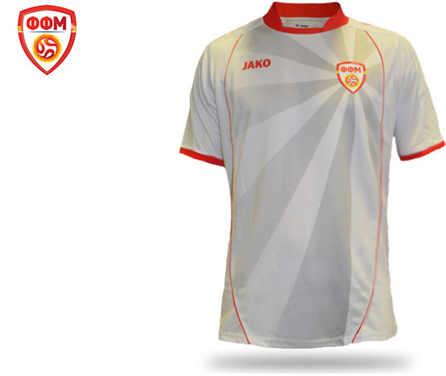 北マケドニア代表、ドイツ戦勝利のユニフォームは「2016年モデル」だった｜写真4