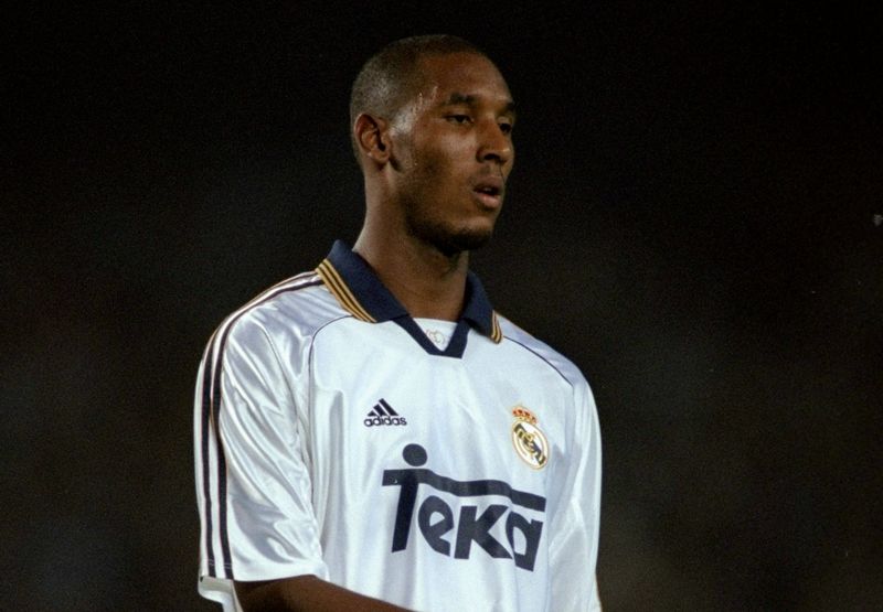 レアル・マドリーで「キャリアを急落させた」12名｜写真4