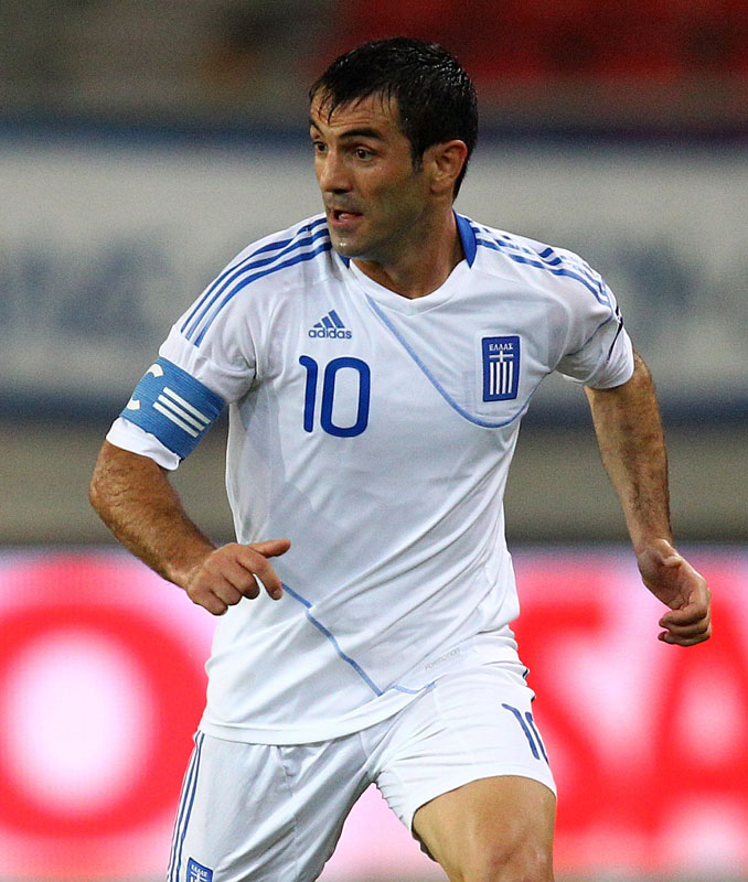 EURO予選を無敗で首位突破！ギリシャ代表「2010ホーム」ユニフォーム｜写真4