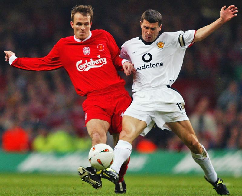 闘将キーン、最後のリーグ優勝！マンチェスター・U「2002-03アウェイ」ユニフォーム｜写真3