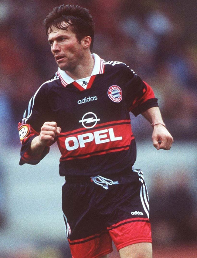 質実剛健バイエルン！...らしくない「7つの異色なユニフォーム」｜写真4