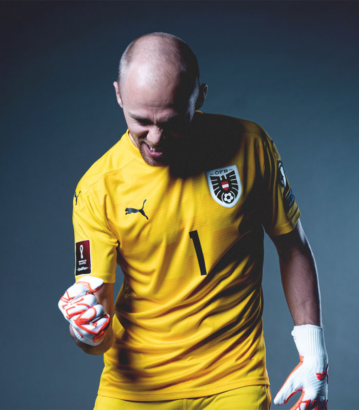 「胸にエンブレムなし」オーストリア代表、EURO2020新ユニフォームを発表！｜写真5