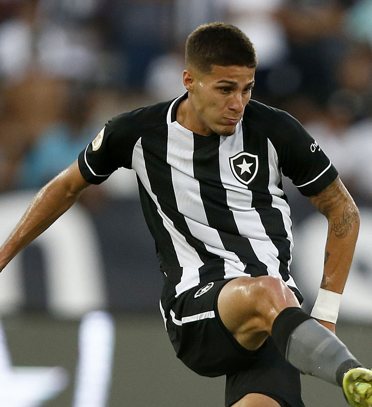 セレソンの原点！ブラジルリーグ、最新の「かっこいいユニフォーム」10選｜写真4