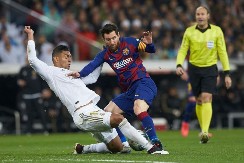 ウイイレ2020「ディフェンスセンス最強のDMF」はこの10人！｜写真12