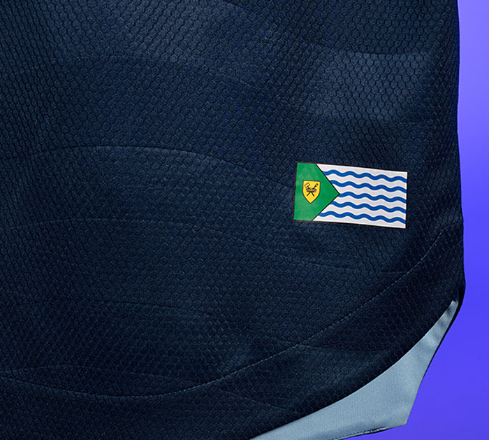 MLSバンクーバー、2020新ユニフォーム！モデルは有名「天才子役」｜写真3