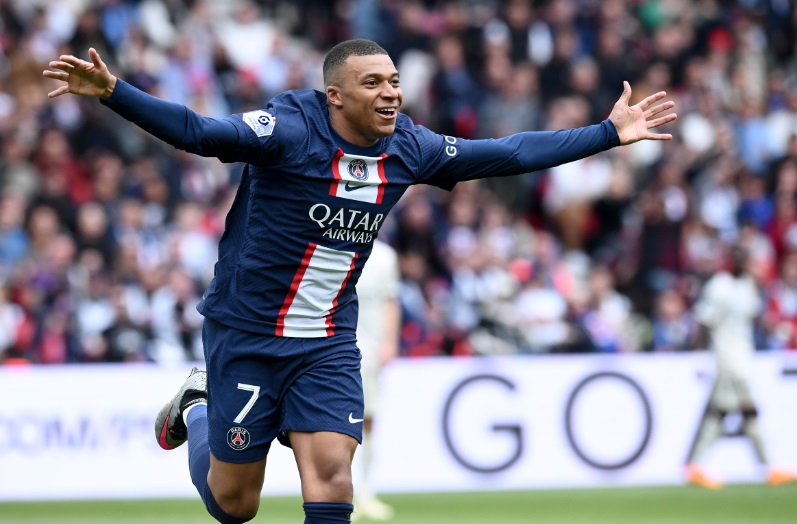 1位は100億円超！いま世界で最も金を稼ぐ、25歳以下の「Z世代最強スポーツ王」5人｜写真5