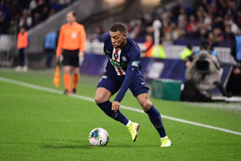 ウイイレ2020、「ドリブル最強のCF」は誰？TOP10を見る｜写真20