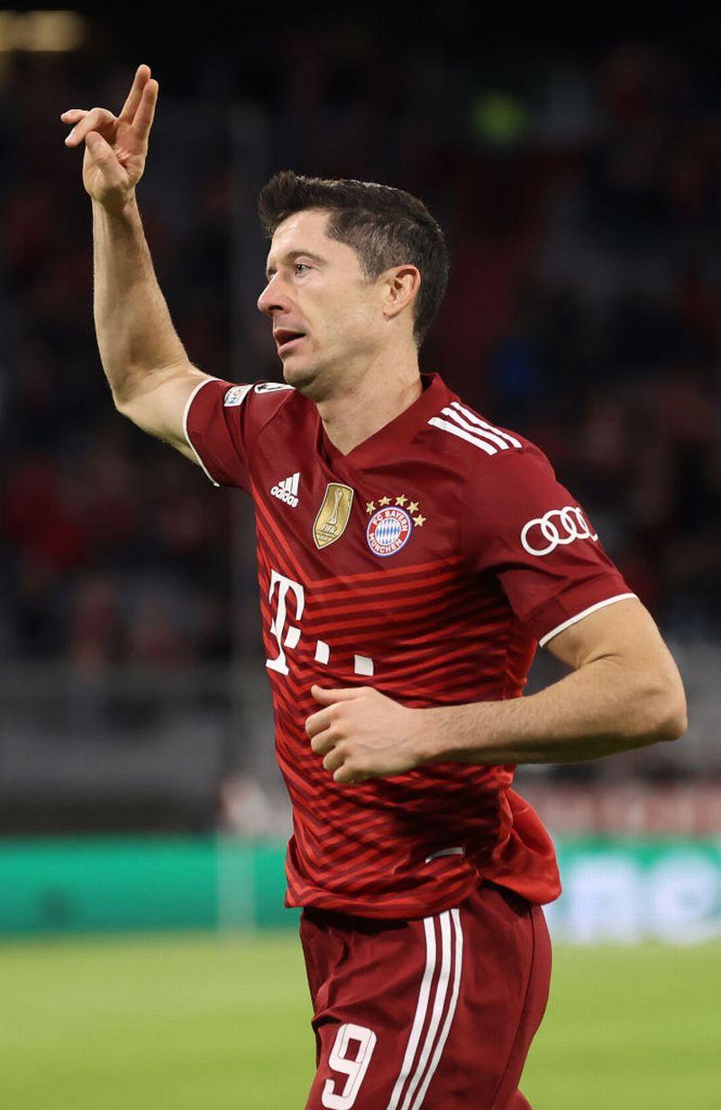 新ウイイレ！eFootball2022、「総合値最強の10選手」｜写真11