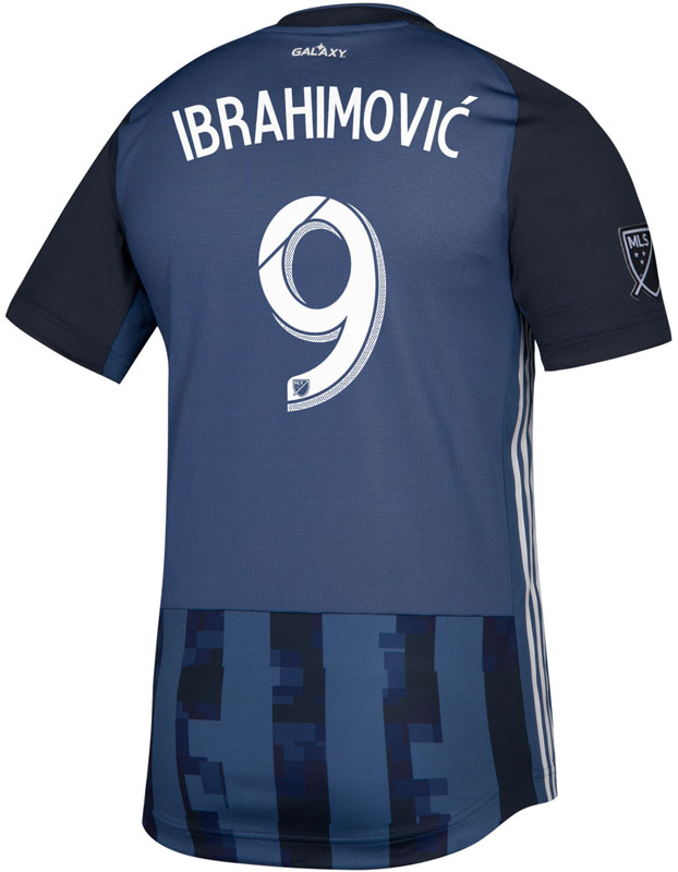 LAギャラクシー、2019新ユニフォームを発表！グリッチエフェクトをデザイン｜写真3