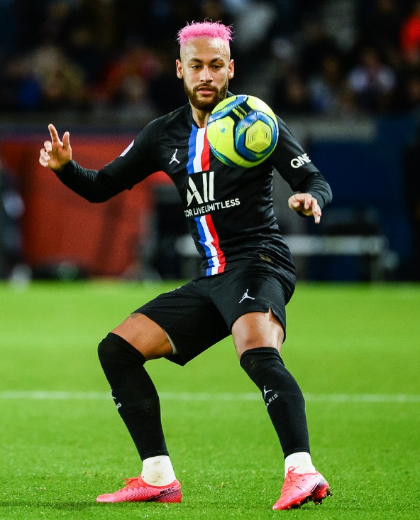 「いま欧州トップ選手たちに最も人気のスパイクTOP10」｜写真20