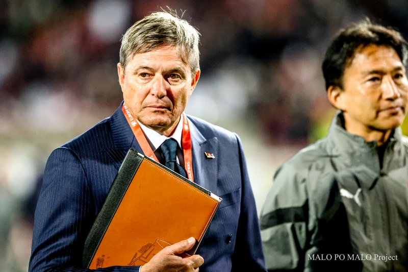 EURO予選で日本人女性がストイコヴィッチとセルビア代表を撮影した。『最高の被写体との真剣勝負』｜写真20