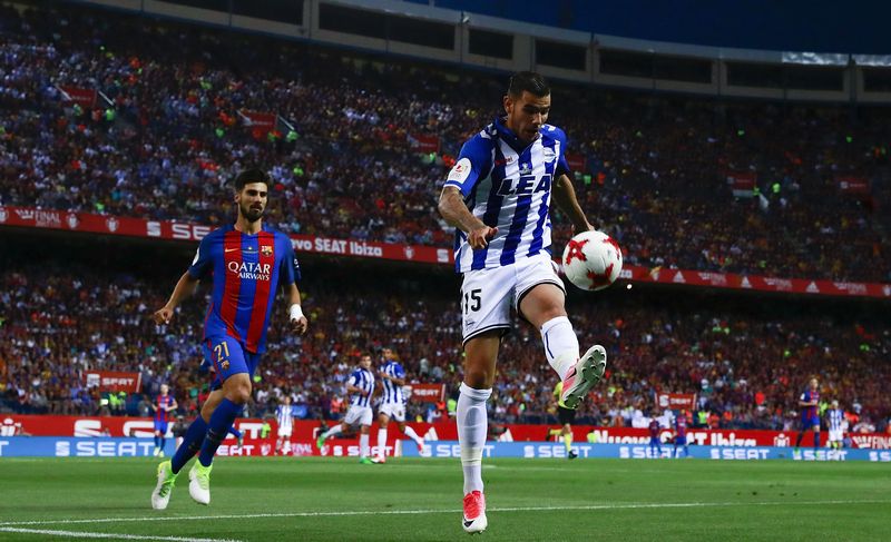 久保建英も続け！「10代でバルセロナ相手にゴールを決めた」最新の7名｜写真6