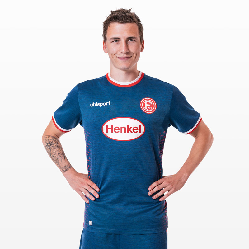 宇佐美のフォルトゥナ、2018-19アウェイ＆サードユニフォーム！背番号も掲載｜写真9