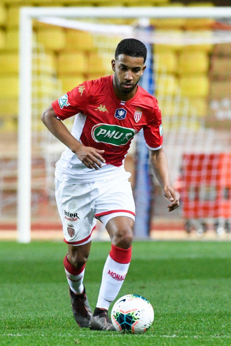 ウイイレ2020「ドリブル最強左サイドバック」ベスト10｜写真3