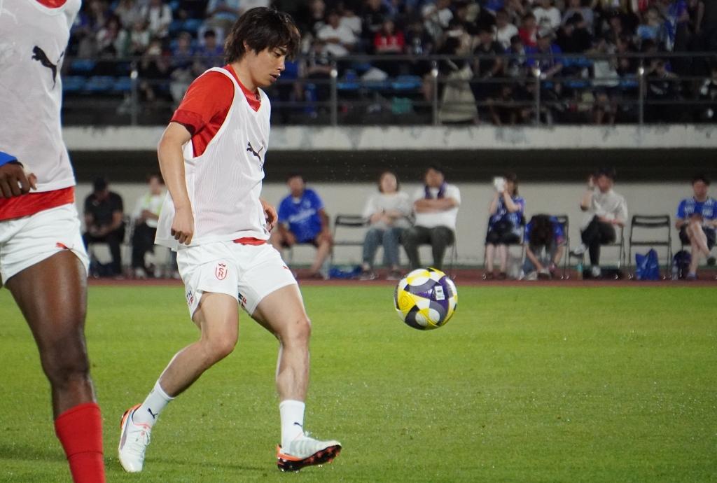 日本代表FW伊東純也、親善試合モンテディオ山形戦取材のQoly編集部撮影写真を公開｜写真12