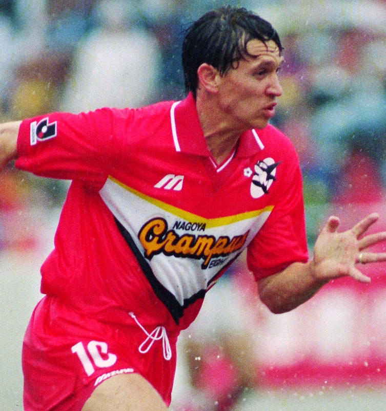 全部ミズノ製！1993年、Jリーグ「オリジナル10」ユニフォーム10選｜写真4