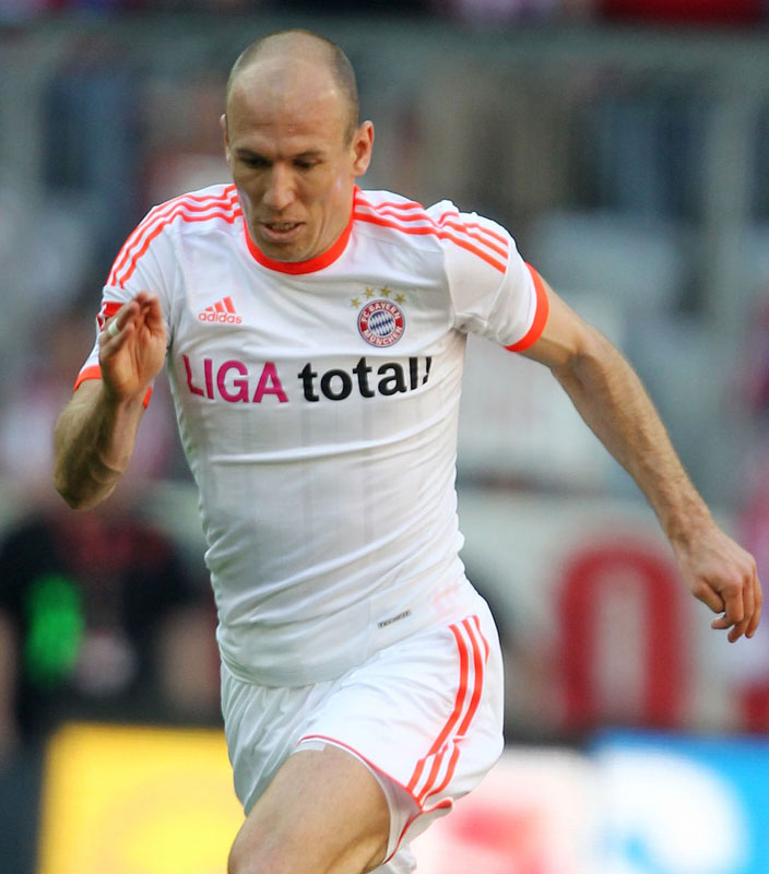 バイエルン、2020-21新アウェイユニフォーム発表！デザインは「偉大なシーズン」｜写真4