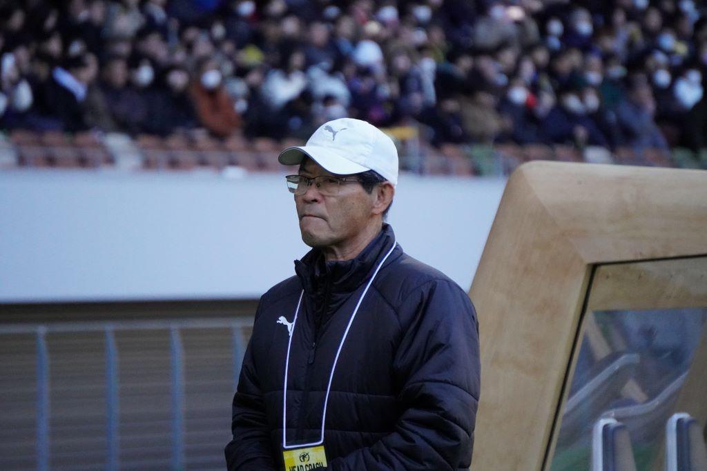 前橋育英高が7大会ぶり2度目の選手権制覇！3度目の正直でPK成功のMF石井陽主将「大舞台で決められたので良かった」｜写真3