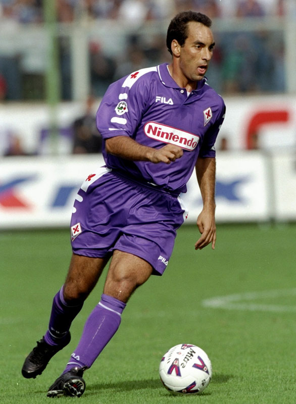 「日本企業が胸スポンサー」の最高にカッコいいユニフォーム5選｜写真8