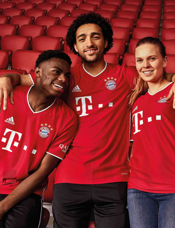 バイエルン、2020-21新ユニフォームを発表！チームウェアも掲載｜写真9