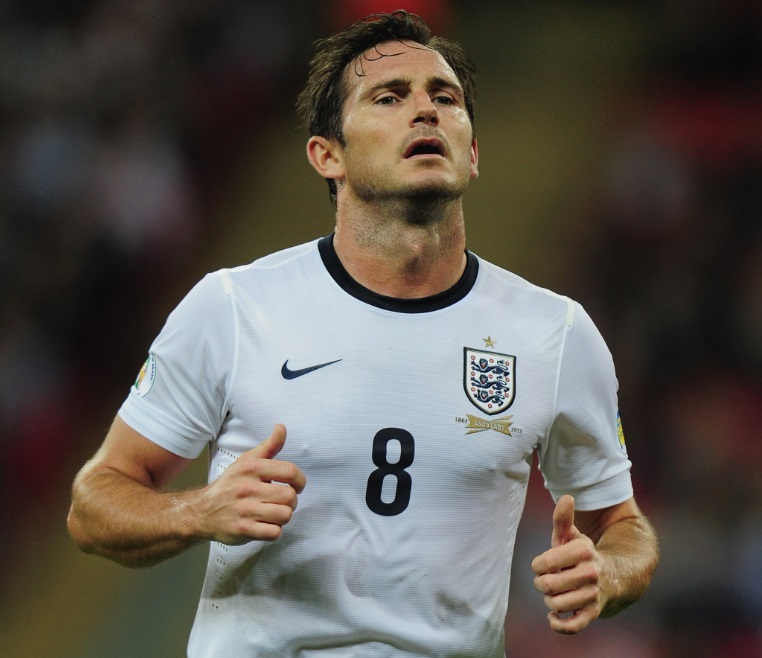 日本代表も！デザインが最高に美しい各国代表の記念限定ユニフォームBEST5｜写真8