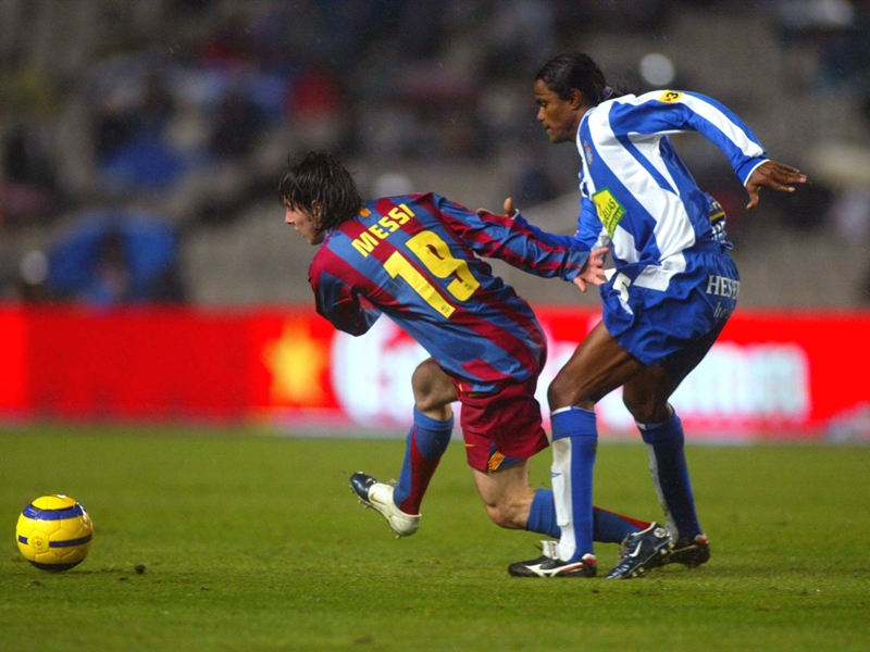 時々ある「シーズン中の背番号変更」…5人のスターとヴィッセル神戸で生まれた1つのレアケース｜写真6