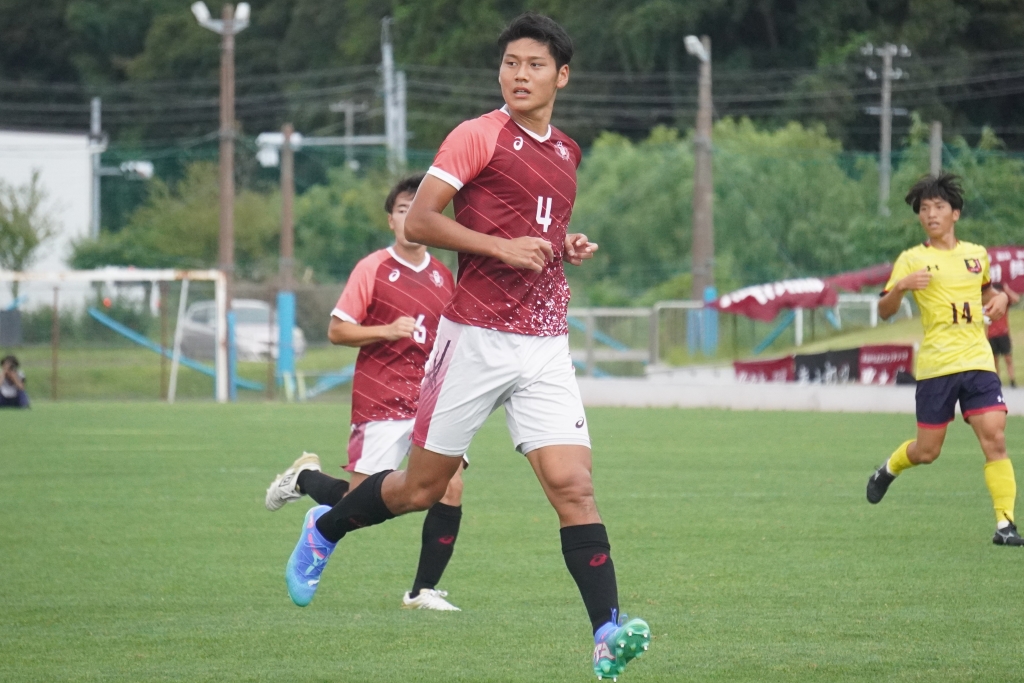 J1川崎フロンターレ来季加入内定の早稲田大DF神橋良汰が総理大臣杯・早慶戦で奮戦！後輩DF高井幸大のA代表初出場に「自分も刺激になります」｜写真6