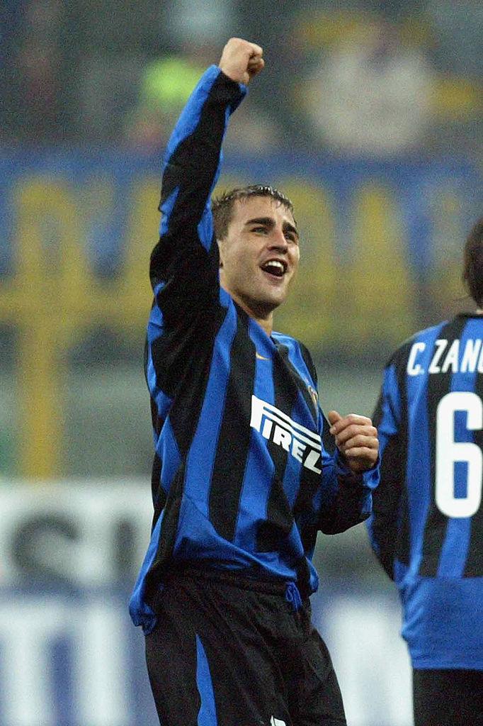 日本でロナウド＆PSGと対戦のインテル！「2003-04無冠シーズン」のベストイレブン｜写真3