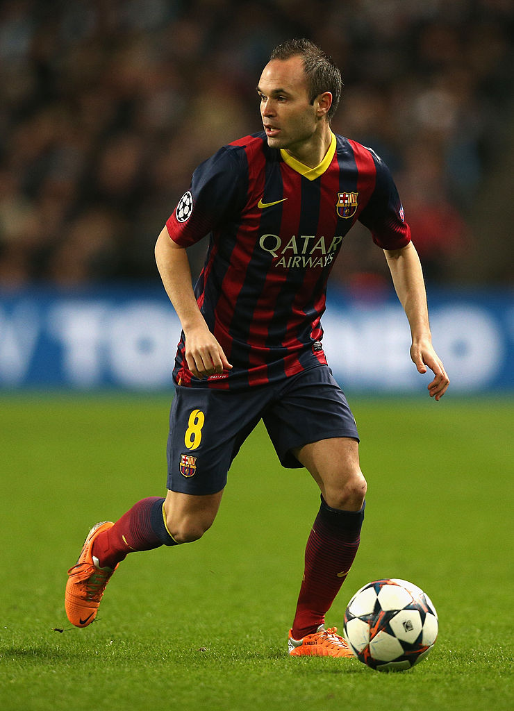 引退のイニエスタも！サッカーの歴史上「最高の8番」10選｜写真9