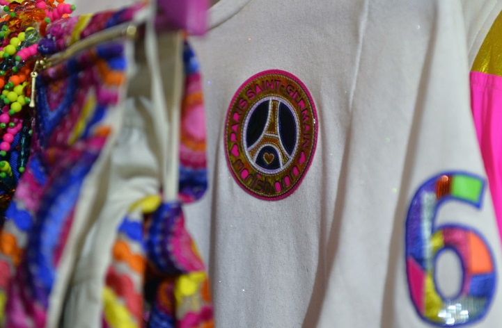 PSGの「強烈コラボアイテム」をパリコレで発見！こりゃファンキーだ｜写真15