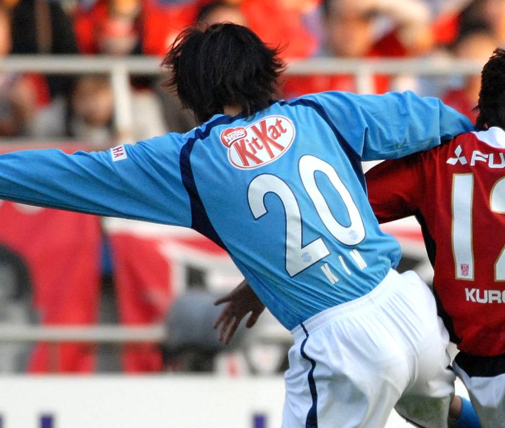 バレンタインデーに思い出す「甘い胸ロゴ」を付けた5つのユニフォーム｜写真10