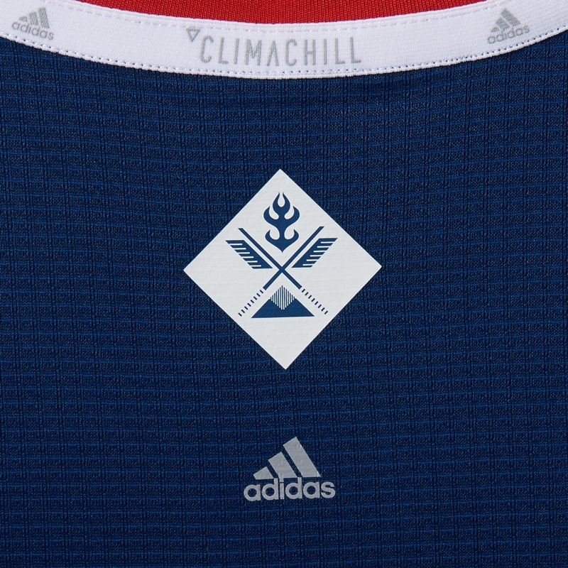 日本代表、ロシアW杯に向けた新ユニフォームを発表！コンセプトは『勝色』｜写真6