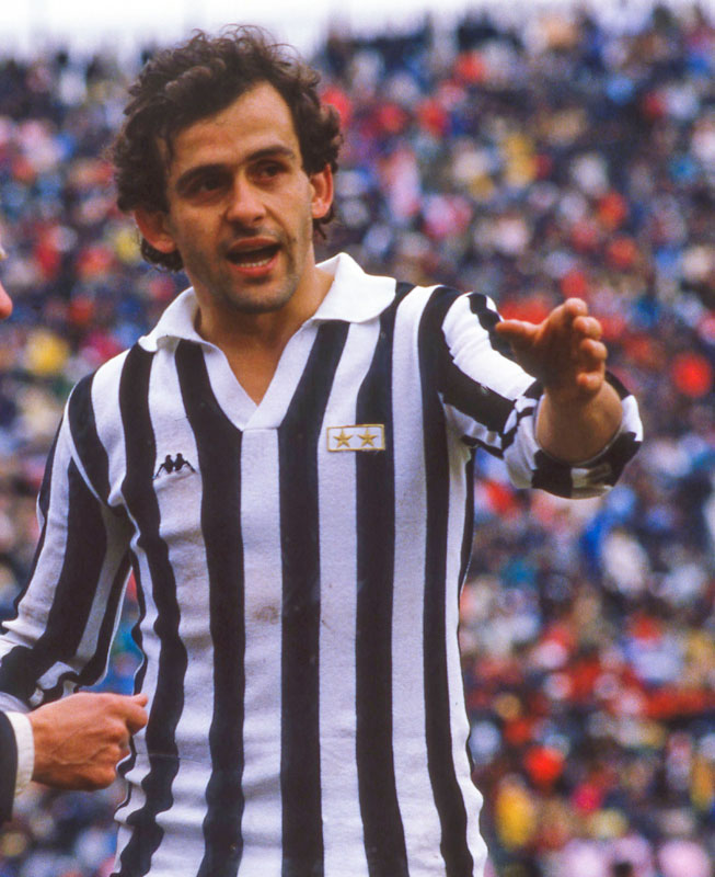 記憶に残る「背番号10がかっこいいユニフォーム」8選｜写真11