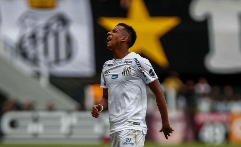 久保建英はどうなる？レアル・マドリーが「整理」を考える多数の選手たち｜写真13