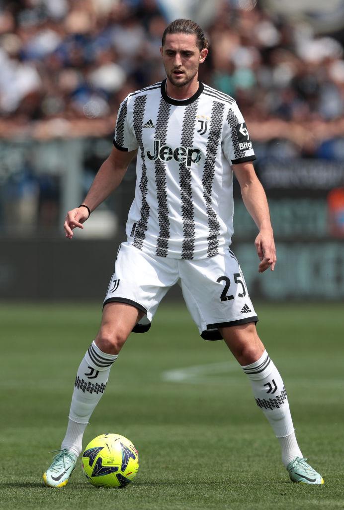 スターだらけのPSGを「退団してから輝いた下部組織出身の選手」6名｜写真5